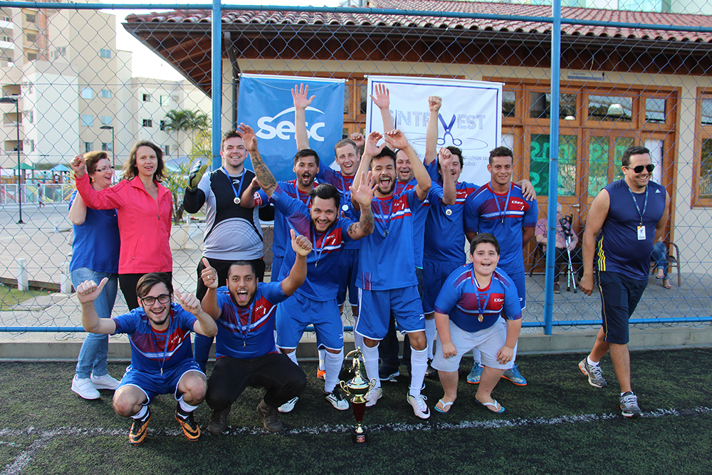 Kikanei é campeã do 4º Campeonato de Futebol do Sintrivest